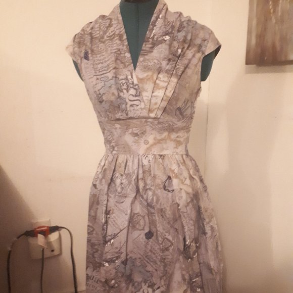 COPY - Map and Ship Dress - Picture 2 of 5